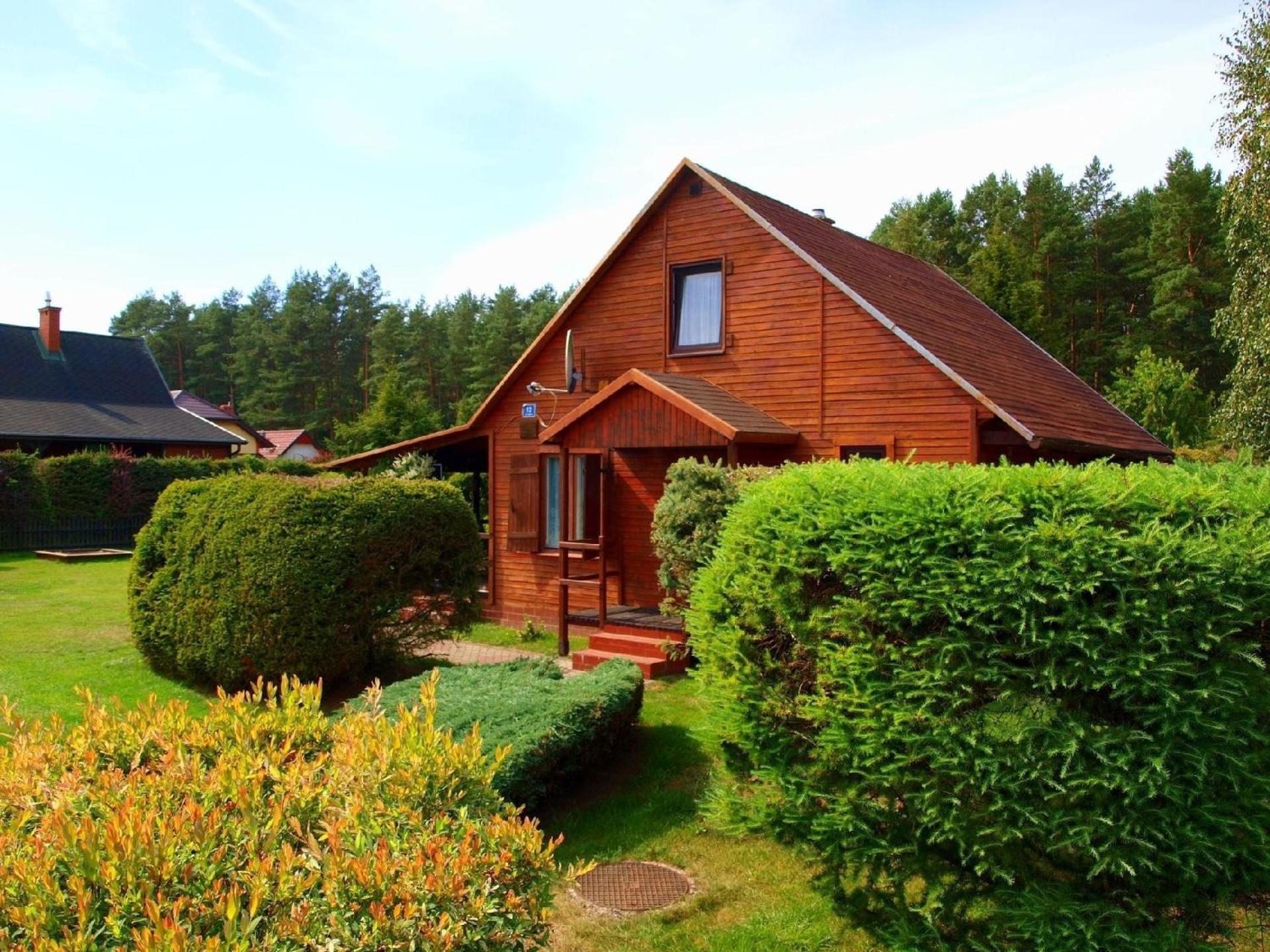 Holzhuette Mit Weitlaeufigem Garten Am Wald Villa Kopalino Exterior photo